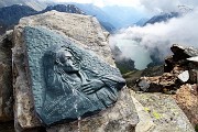 66 Dalla Madonnina di vetta a picco il lago d'Alpe Gera